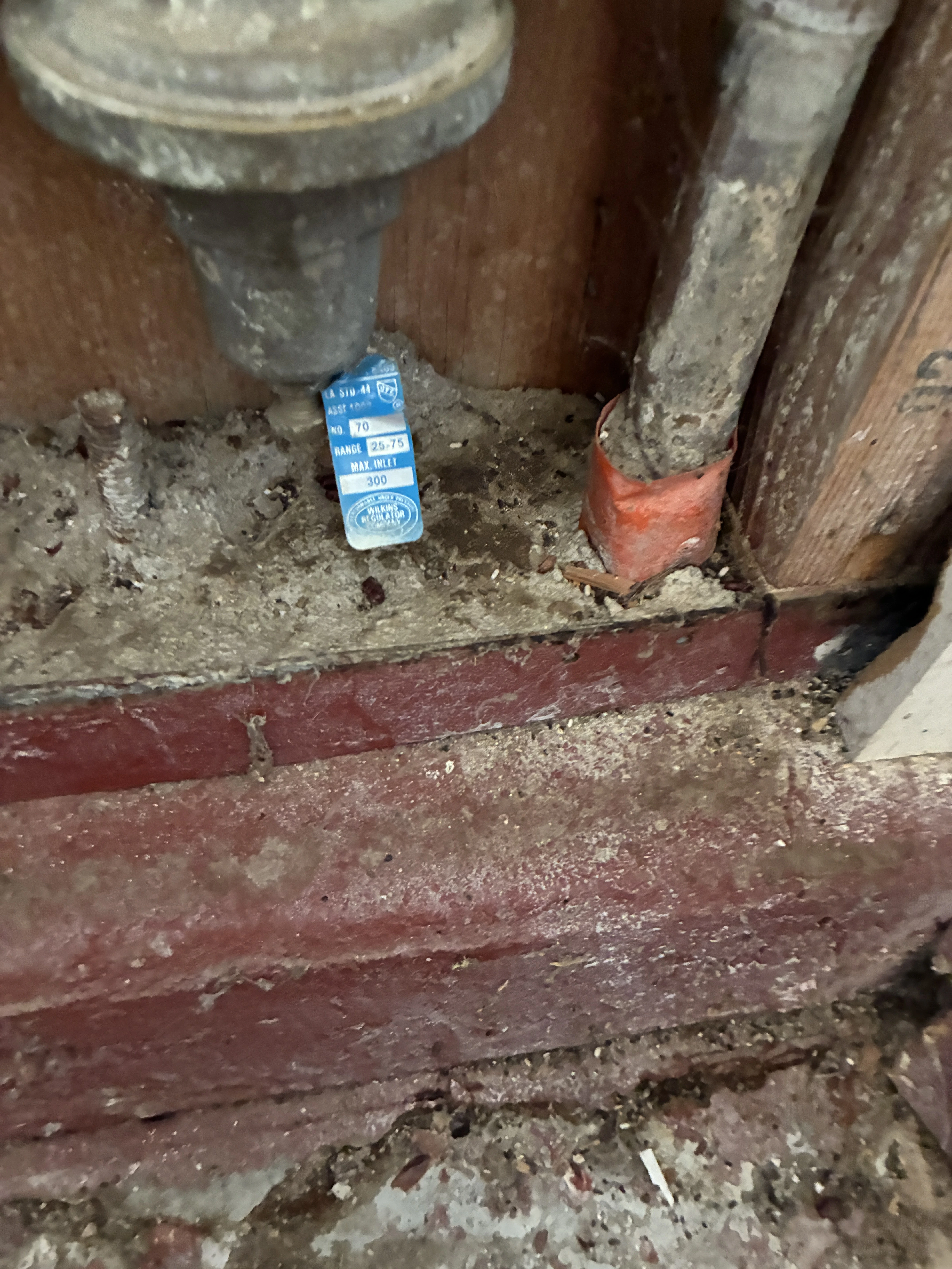 pressure regulator installed by adelanto plumber
