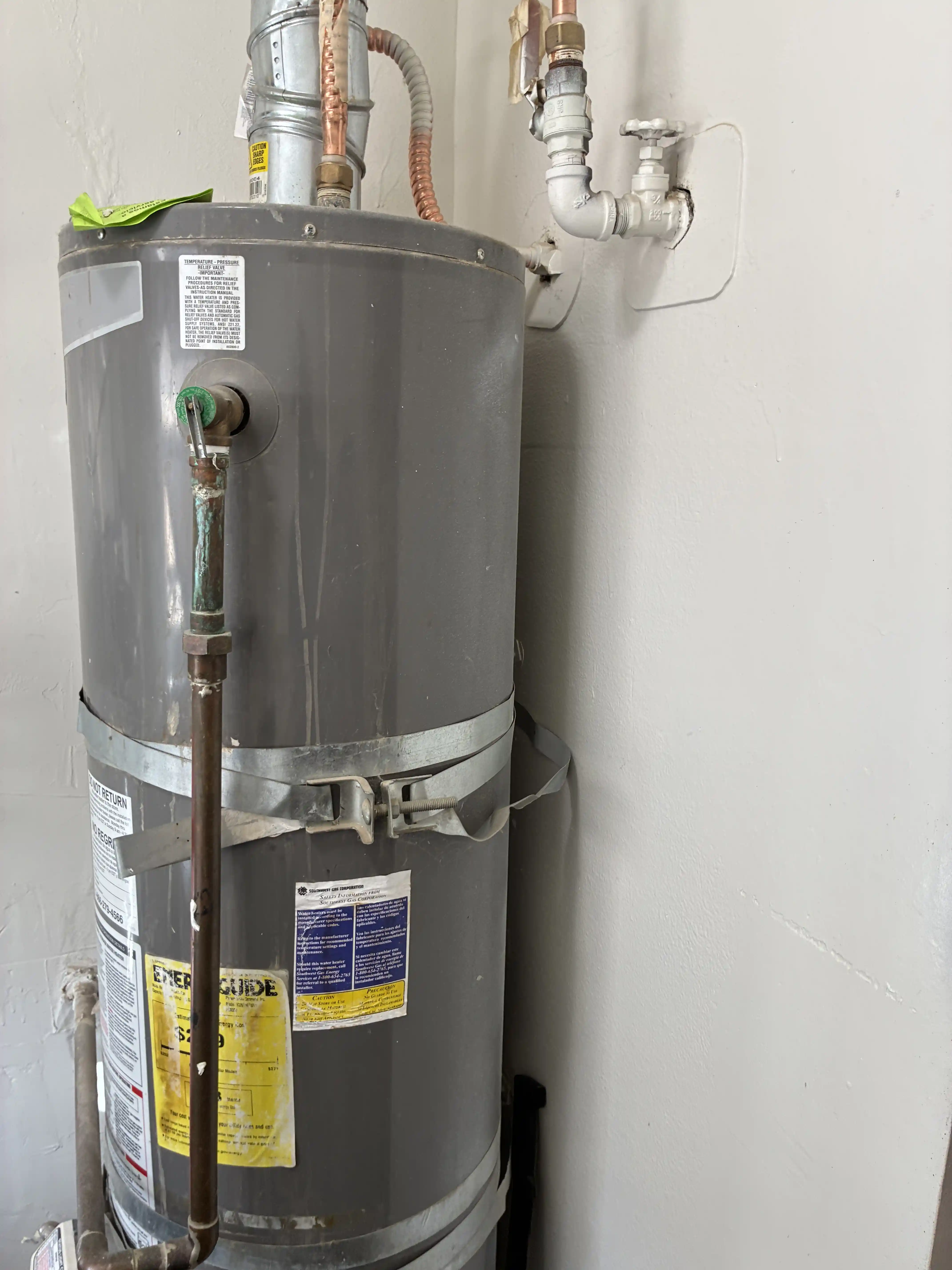 leaking water heater repair in Apple Valley CA